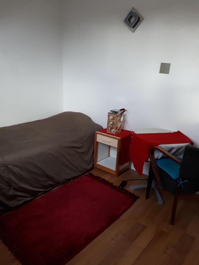 Готель Ndp Family Montigny-les-Cormeilles Екстер'єр фото